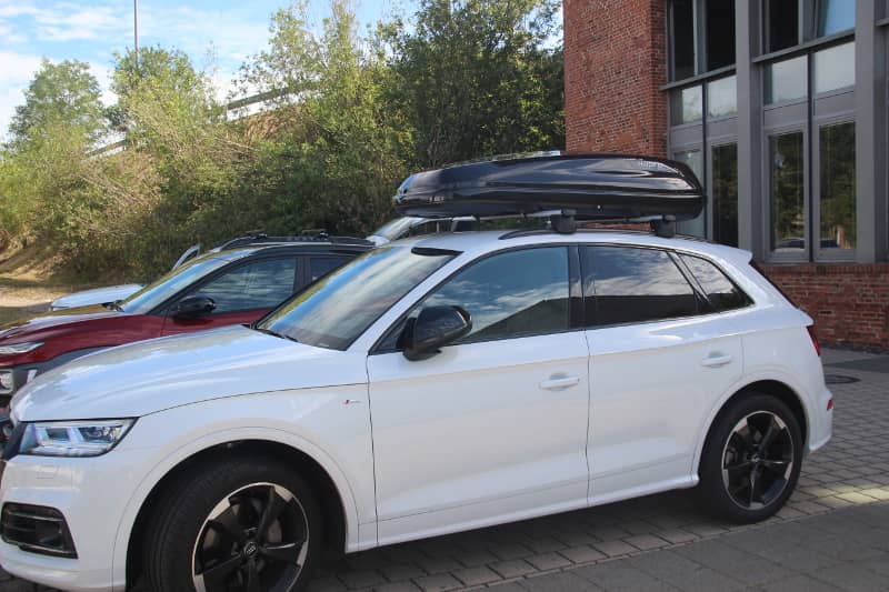 HAPRO-Dachbox mit einem Volumen von 430 Litern auf einem Audi Q5 bei uns in Ramstein zu mieten